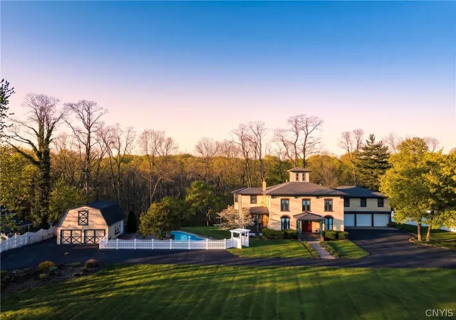 Homes for sale in Throop, NY | 7315 Lewis Rd, Throop, NY 13021 | MLS# S1683378