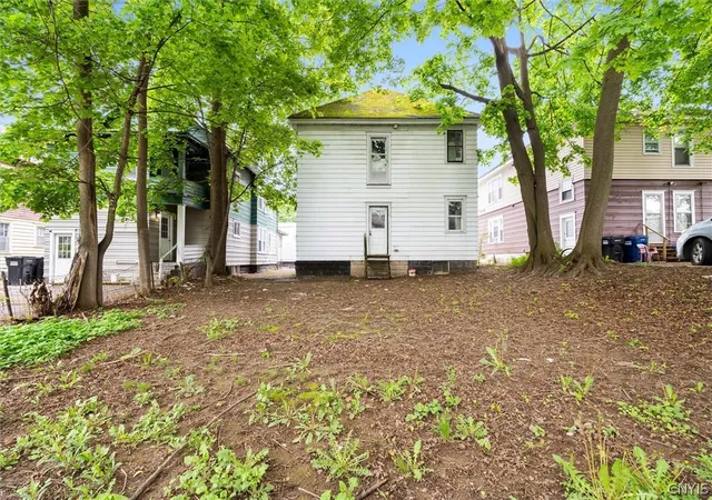 2nd image of 172 S Midler Ave, Syracuse, NY 13206