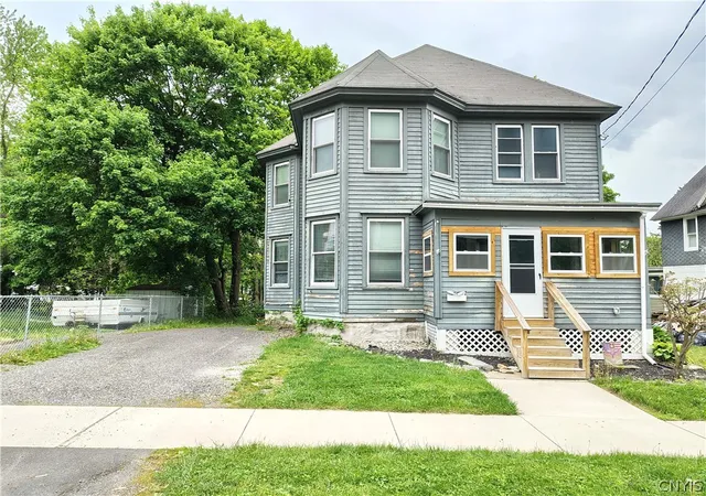2nd image of 43 High St, Ilion, NY 13357 | MLS# S1683351