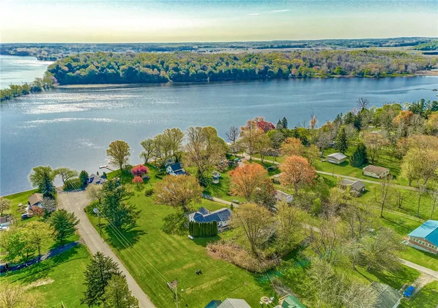 Photo 5 of Sale Pending at 10293 Connecticut Ave, Wolcott, NY 14590 | MLS# R1683905 | Listing updated on 2026-07-28