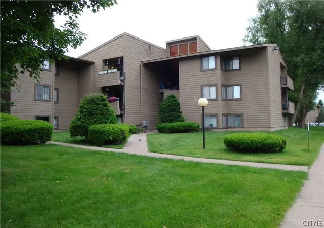 1st image of 145 Watertree Dr #145, East Syracuse, NY 13057 | MLS# S1683428