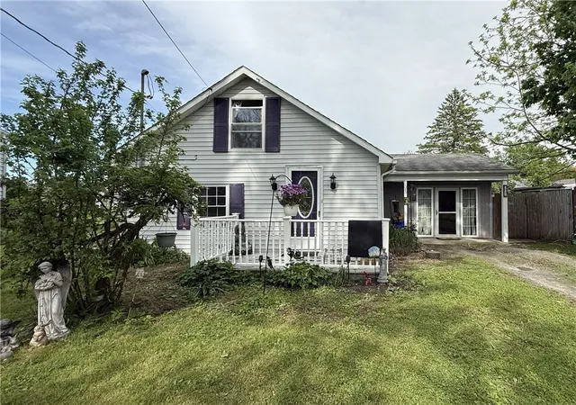 Homes for sale in Southport, NY | 905 Spruce St, Southport, NY 14904 | MLS# R1684017