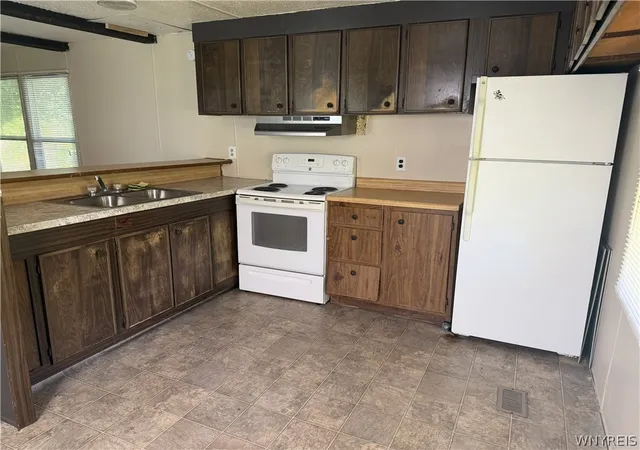 4th image of 2379 Leicester Rd, Leicester, NY 14481 | MLS# B1683973