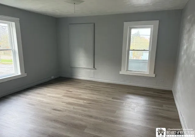 4th image of 400 Allen St, Jamestown, NY 14701 | MLS# R1684042