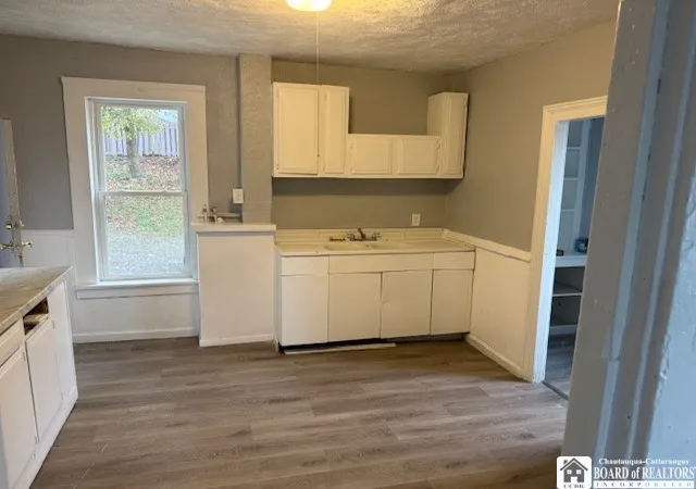 5th image of 400 Allen St, Jamestown, NY 14701 | MLS# R1684042