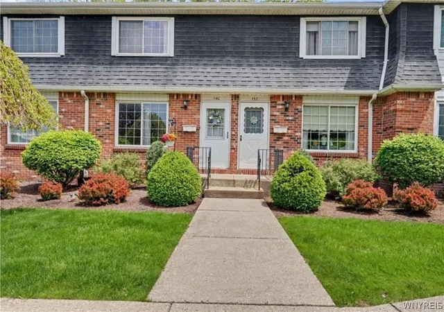 Homes for sale in Amherst, NY | 150 S Union Rd, Amherst, NY 14221