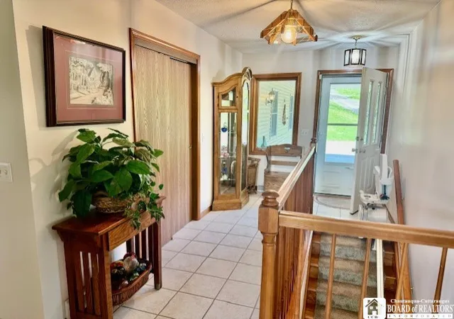 Photo 4 of Single family home for sale at 4553 Union Hl Rd, Hinsdale, NY 14743 | MLS# R1683780 | Listing updated on 2026-06-30