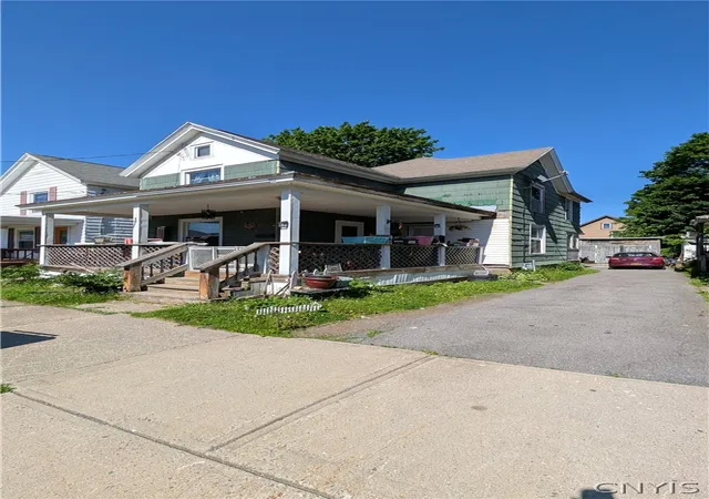 1st image of 4 West St, German Flatts, NY 13407 | MLS# S1684094