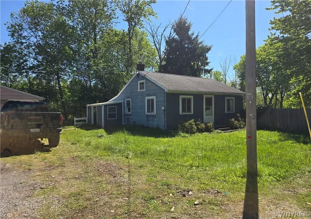 Homes for sale in West Seneca, NY | 2132 Transit Rd, West Seneca, NY 14224 | MLS# B1683947