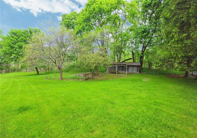 Homes for sale in Springport, NY | 7 Hillview Dr, Springport, NY 13160 | MLS# R1684048