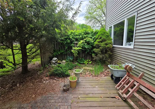 Homes for sale in Springport, NY | 7 Hillview Dr, Springport, NY 13160 | MLS# R1684048
