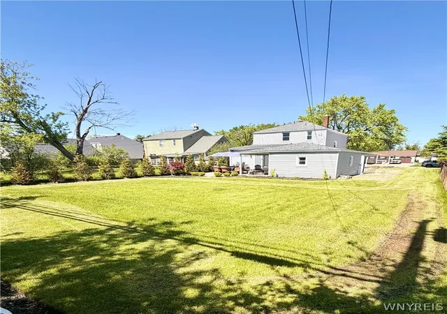 Homes for sale in Amherst, NY | 86 Cranburne Ln, Amherst, NY 14221 | MLS# B1683960
