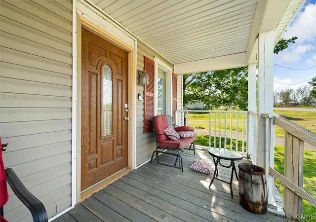 Photo 5 of Single family home for sale at 7452 Route 5, Clinton, NY 13323 | MLS# S1684115 | Listing updated on 2026-07-23