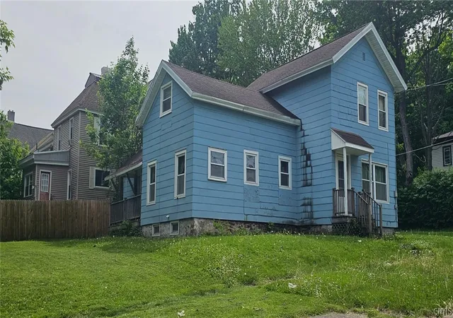 Homes for sale in Fulton, NY | 502 Utica St, Fulton, NY 13069 | MLS# S1682743