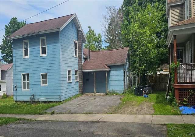 Homes for sale in Fulton, NY | 502 Utica St, Fulton, NY 13069 | MLS# S1682743