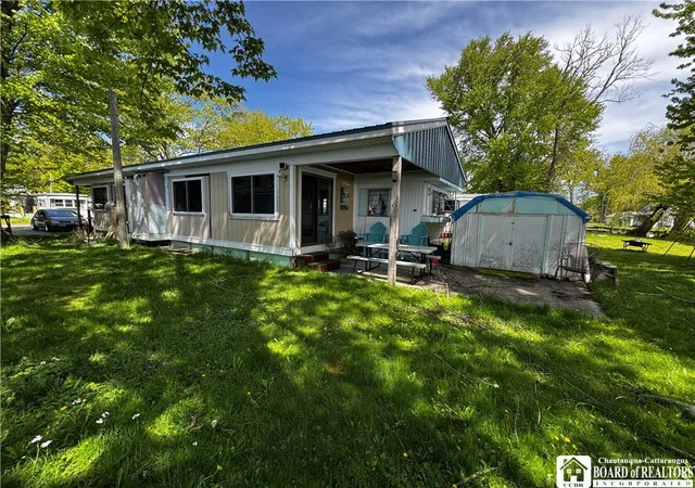 3rd image of 9 Shore Acres Dr, Ellery, NY 14712 | MLS# R1681565