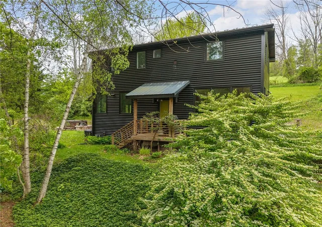4th image of 133 Hinman Rd, Unadilla, NY 13849 | MLS# R1680986