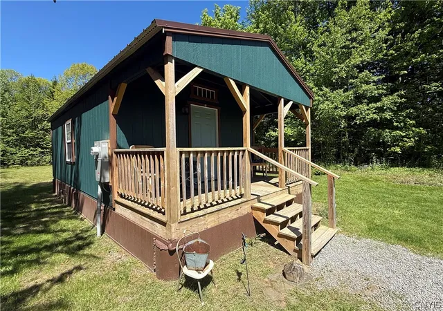 Homes for sale in Sandy Creek, NY | 10 Buchanan Pl, Sandy Creek, NY 13145 | MLS# S1684149