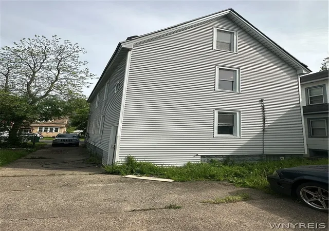 2nd image of 64 Wyandotte Ave, Buffalo, NY 14207 | MLS# B1682048