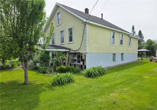 Homes for sale in Utica, NY | 1812 Culver Ct, Utica, NY 13501 | MLS# S1683783