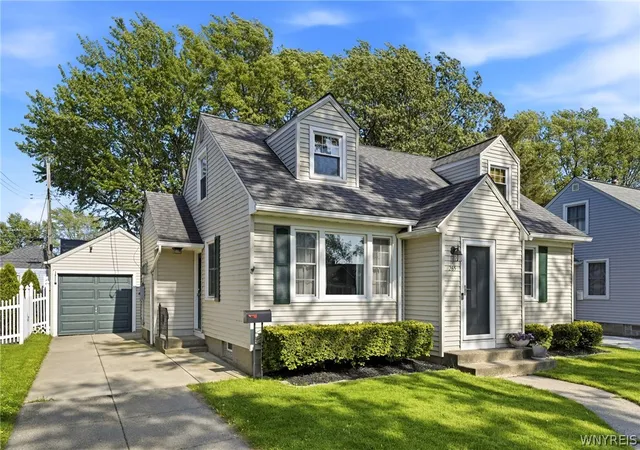 2nd image of 265 Blackstone Blvd, Tonawanda, NY 14150 | MLS# B1681570