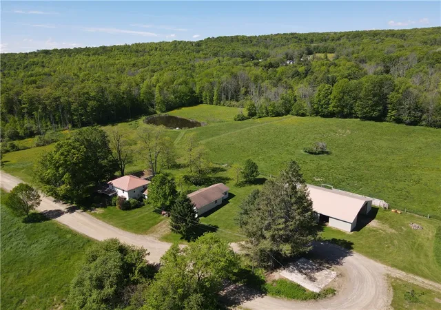Homes for sale in Caneadea, NY | 8361 Lockwood Rd, Caneadea, NY 14717 | MLS# R1684273