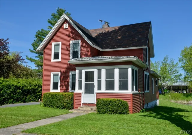 Homes for sale in Alexandria Bay, NY | 57 Anthony St, Alexandria Bay, NY 13607 | MLS# S1683919