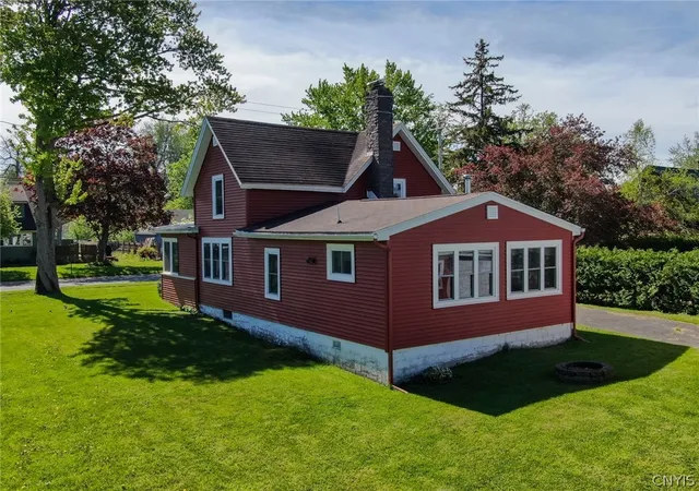 Homes for sale in Alexandria Bay, NY | 57 Anthony St, Alexandria Bay, NY 13607 | MLS# S1683919