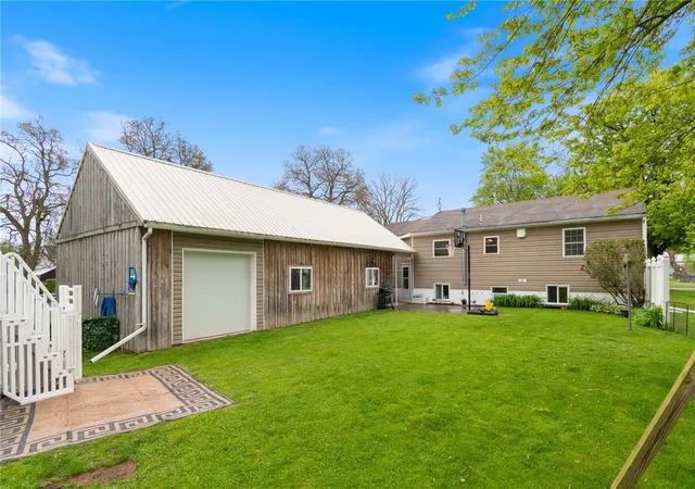 Homes for sale in Fayette, NY | 19 E Kendig St, Fayette, NY 13165 | MLS# R1679389