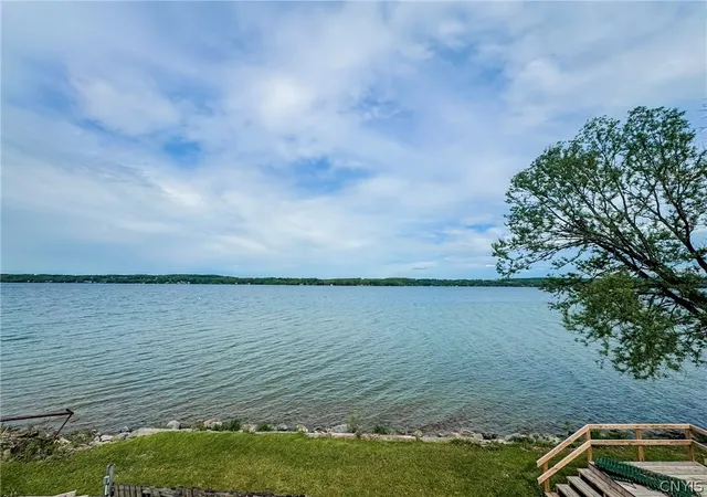 Homes for sale in Fleming, NY | 5107 W Lake Rd, Fleming, NY 13021 | MLS# S1684298
