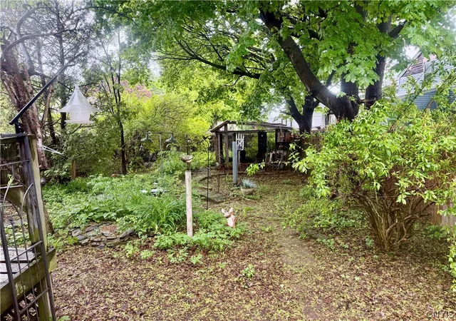Photo 3 of Sale Pending at 68 W 7th Street, Oswego, NY 13126 | MLS# S1684340 | Listing updated on 2026-07-15