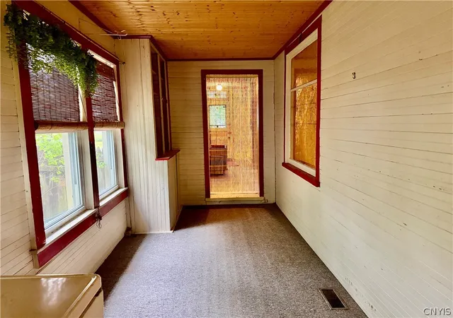 Photo 4 of Sale Pending at 68 W 7th Street, Oswego, NY 13126 | MLS# S1684340 | Listing updated on 2026-07-15