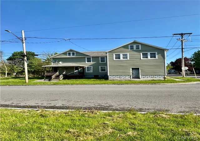 Homes for sale in Auburn, NY | 37 Perrine St, Auburn, NY 13021 | MLS# S1684388