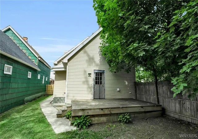 37th image of 193 Weimar St, Buffalo, NY 14206 | MLS# B1684358