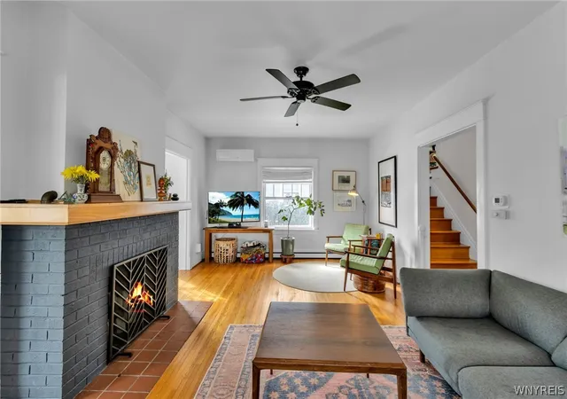 4th image of 90 Radcliffe Rd, Buffalo, NY 14214 | MLS# B1681955