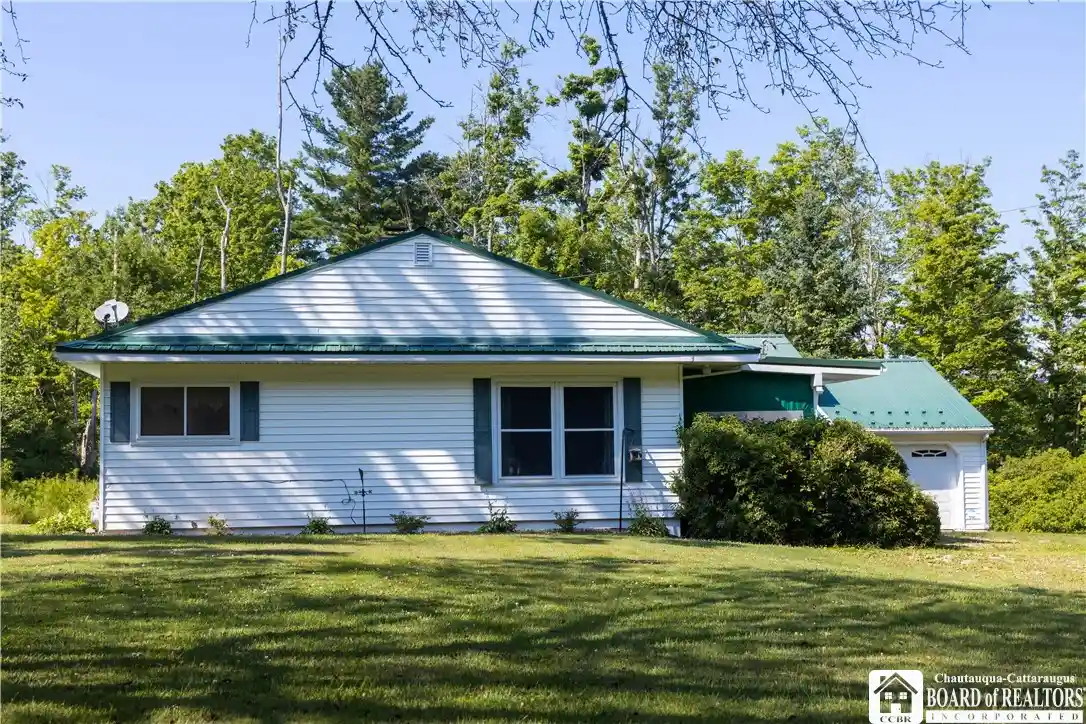 Photo 1 of Single family home for sale at 5016 Stoneledge Rd, Ashville, NY 14710 | MLS# R1684361 | Listing updated on 2026-08-17