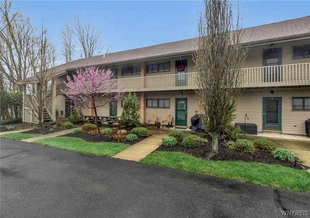 3rd image of 28B Mohawk Dr, Chautauqua, NY 14728 | MLS# B1684454