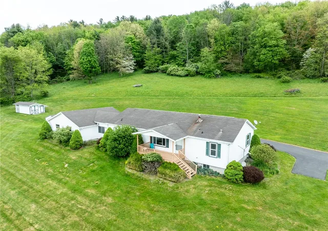 3rd image of 552 County Hwy 1, Unadilla, NY 13809 | MLS# R1673099