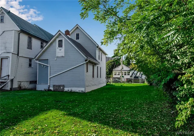 Homes for sale in Buffalo, NY | 10 South St, Buffalo, NY 14204 | MLS# B1681967