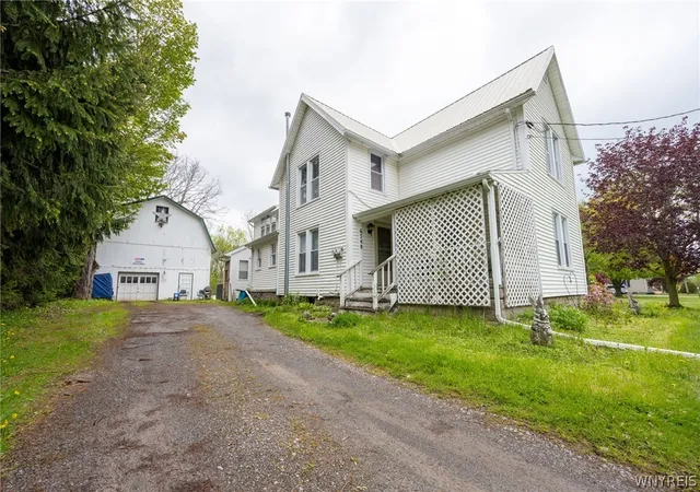 2nd image of 6748 Cedar St, Akron, NY 14001 | MLS# B1683182