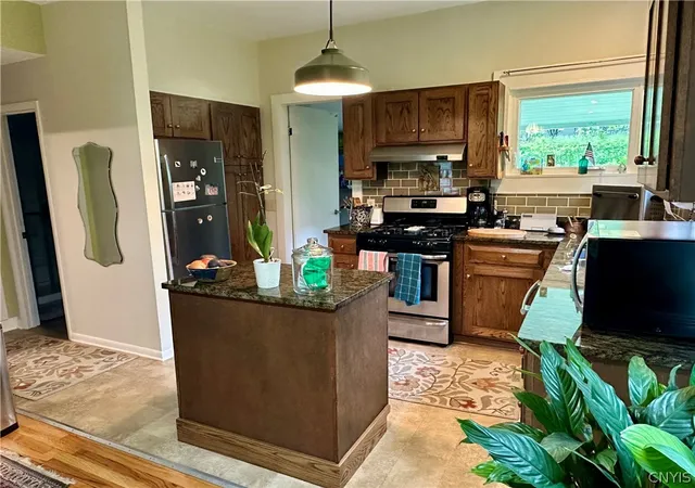 5th image of 644 Fellows Ave, Syracuse, NY 13210 | MLS# S1681888