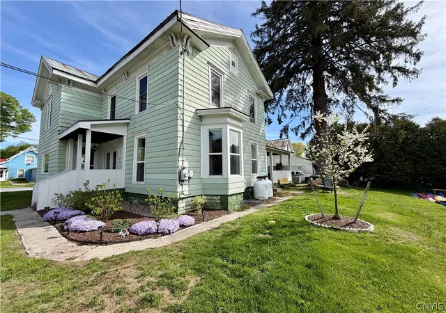 Photo 1 of Single family home for sale at 3318 Douglas St, Port Leyden, NY 13433 | MLS# S1684027 | Listing updated on 2026-08-02