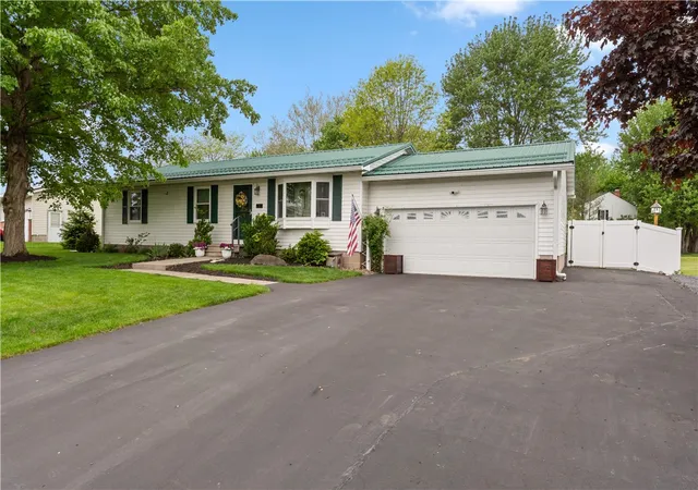 Homes for sale in Seneca Falls, NY | 34 Van Renssalaer St, Seneca Falls, NY 13148 | MLS# R1684253