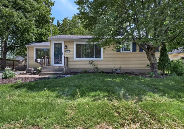2nd image of 40 Henry St, Hilton, NY 14468 | MLS# R1677262