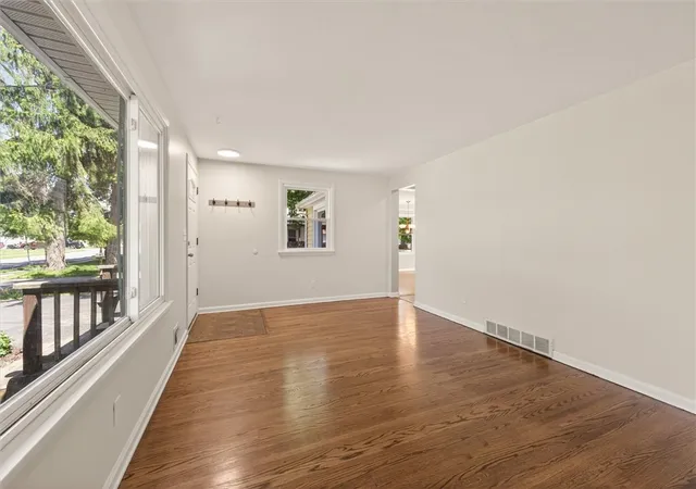 5th image of 40 Henry St, Hilton, NY 14468 | MLS# R1677262