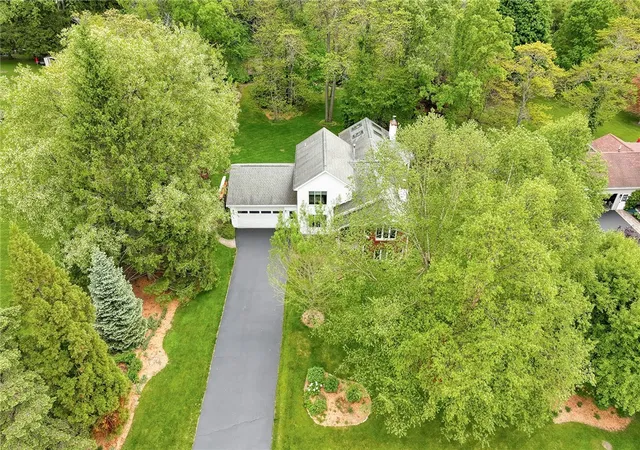 Homes for sale in Penfield, NY | 22 Morning Woods Ln, Penfield, NY 14625 | MLS# R1684539