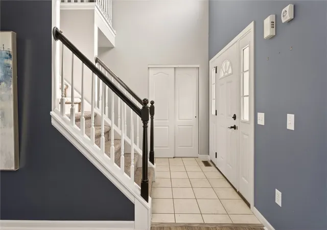 3rd image of 80 Longton Pl, Henrietta, NY 14586 | MLS# R1681253