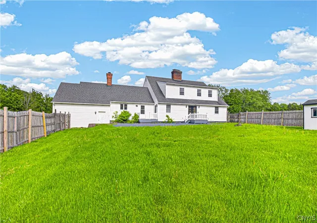 Homes for sale in Frankfort, NY | 437 Joslin Hill Rd, Frankfort, NY 13340 | MLS# S1683001
