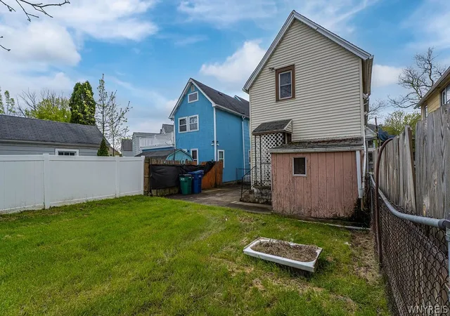 32nd image of 197 Condon Ave, Buffalo, NY 14207 | MLS# B1677751