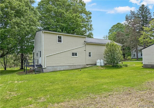 Homes for sale in Attica, NY | 4343 Sage Rd, Attica, NY 14569 | MLS# B1684167